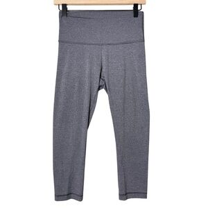 Lululemon Women’s Heathered Gray Cropped 21” Leggings Size 6